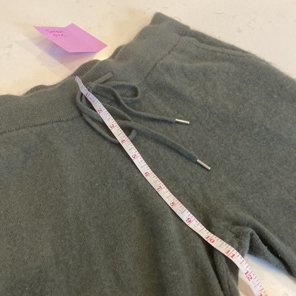 Quince 100% Cashmere Mongolian Cashmere Soft Jogger Sweatpants Olive Green - Picture 6 of 8